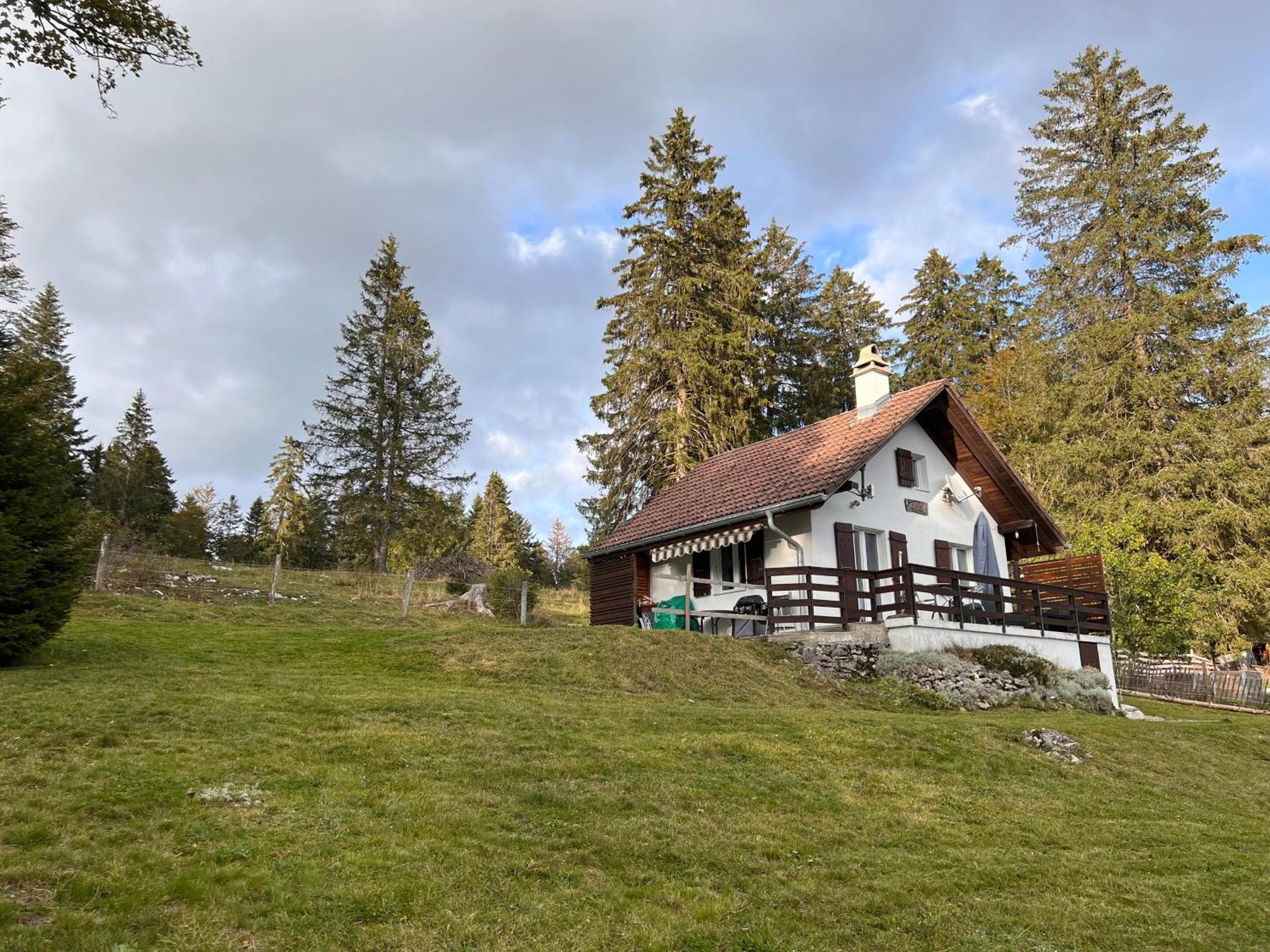 Le Joly Chalet Villa Saint-Imier Exterior foto